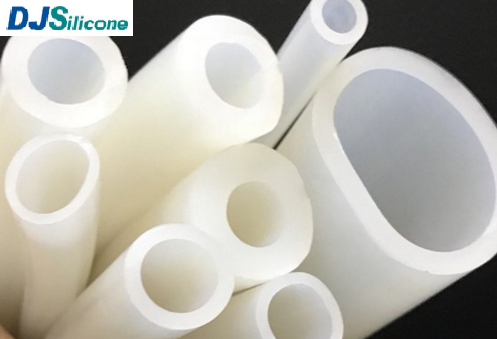 点击查看详细：Economic Fumed Silicone Rubber for Extrusion